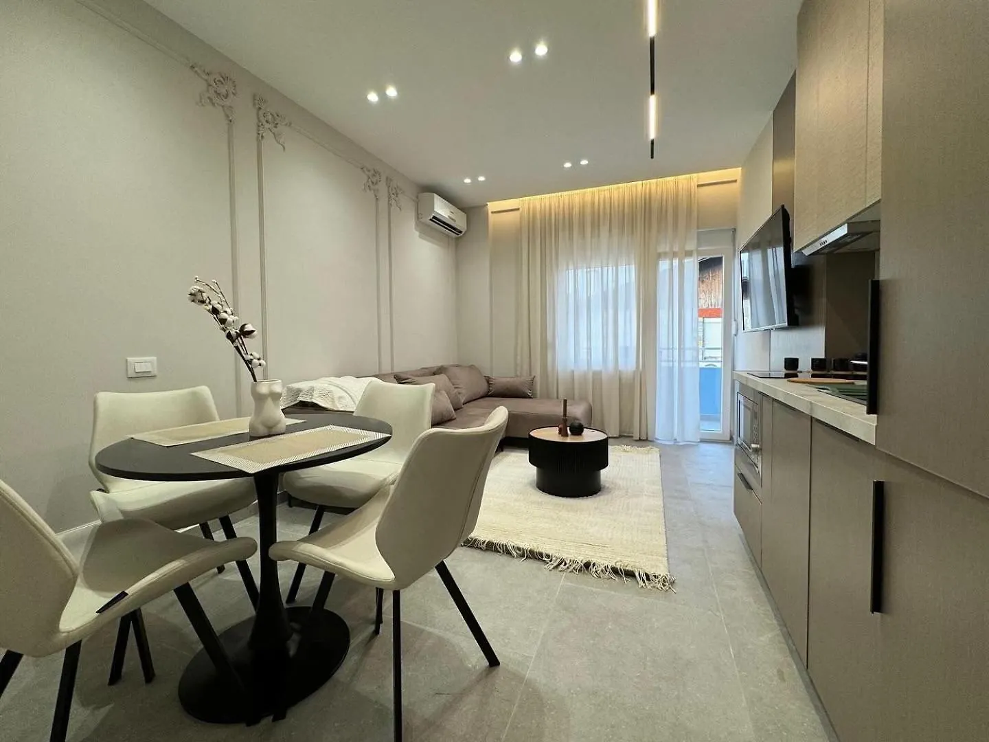 New Bazaar Apartments Tirana 0*,